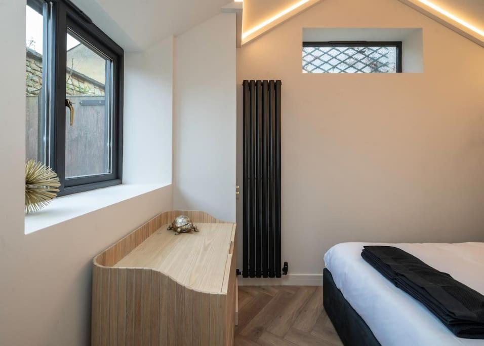 Chic Cotswold Tiny Home - Oddity House Blockley Exterior foto